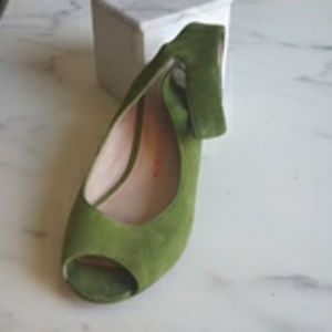 Womens Shoes Lime Green Suede.